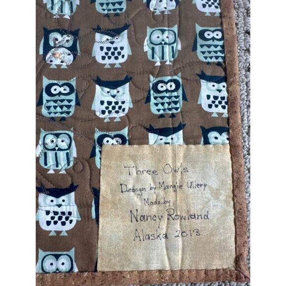 Handmade in Alaska Three Owls Fall Quilted Novelty Hanging Sign - Picture 8 of 9